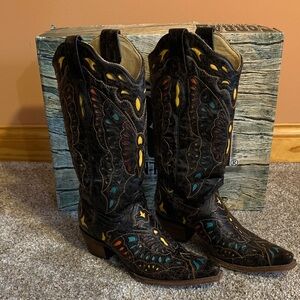 Corral Vintage inlaid boots.